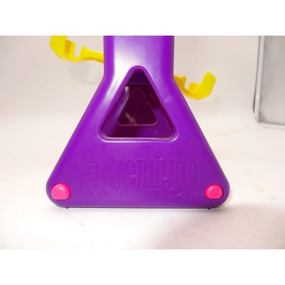 Fingerlings Teeter Totter Playset with‎ Callie Monkey and Coral Unicorn WowWee